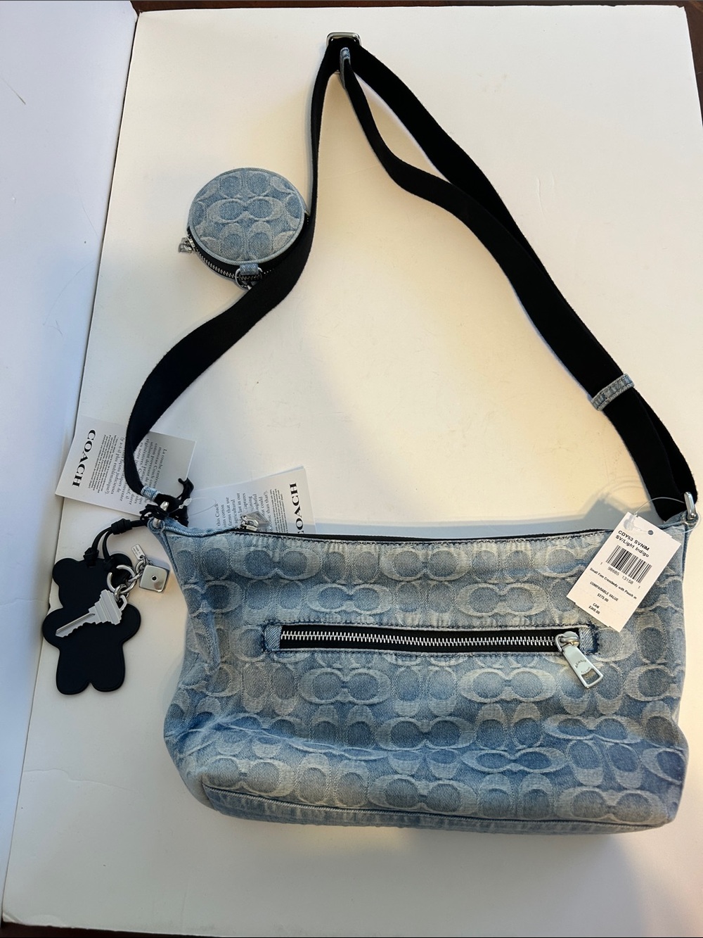 Coach Outlet Men's Small Finn Crossbody With Pouch In Loved Signature Denim - Picture 4 of 6